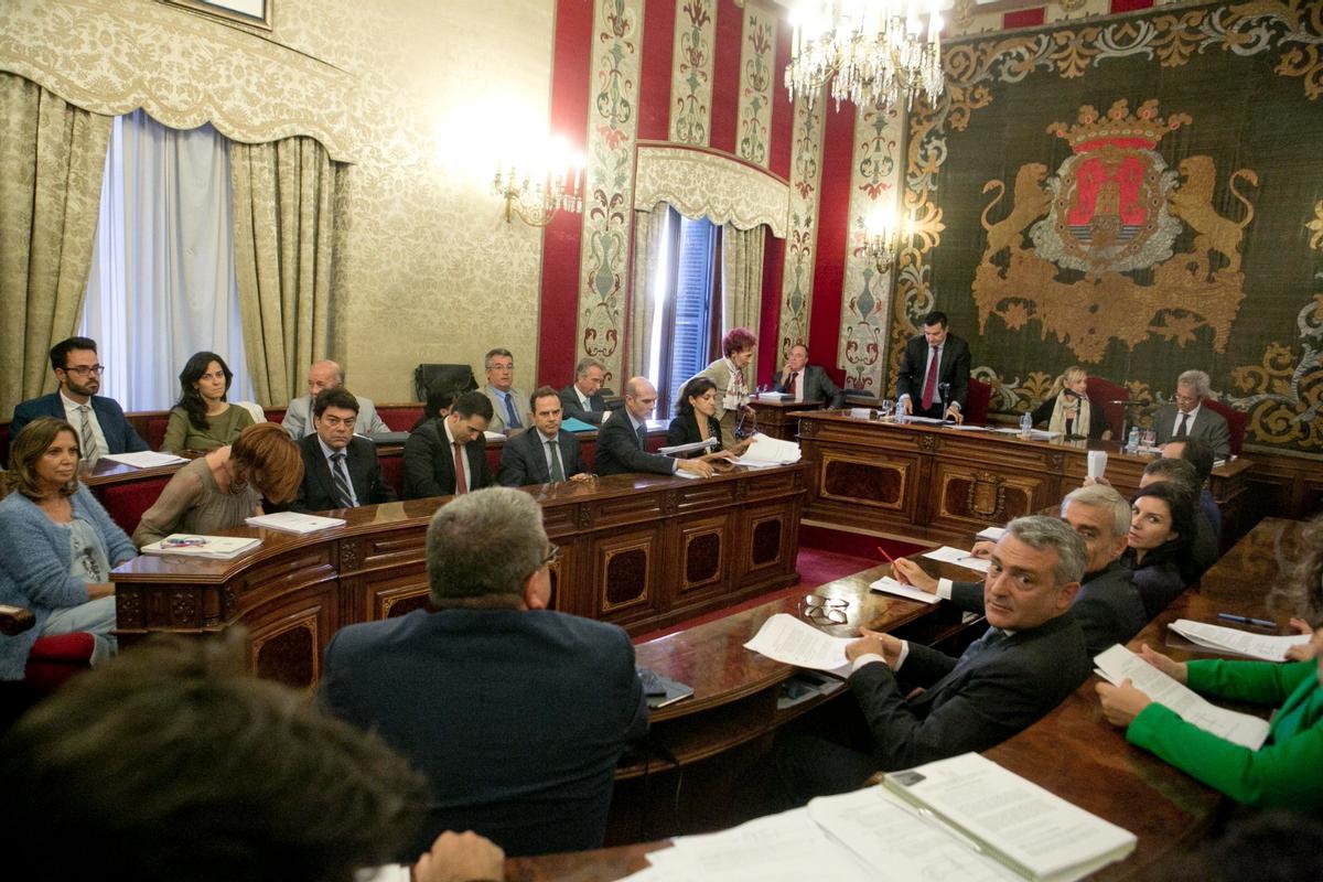 Imagen del Pleno durante el gobierno de Castedo, con el PP con 18 concejales