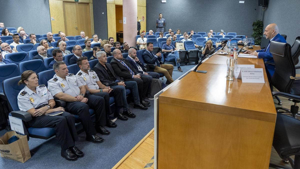 Un experto alerta en la Universidad de Alicante del mayor uso de drones por el crimen organizado