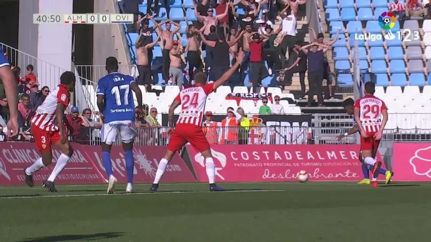 LaLiga 123: El gol de l'Almeria - Oviedo (0-1)