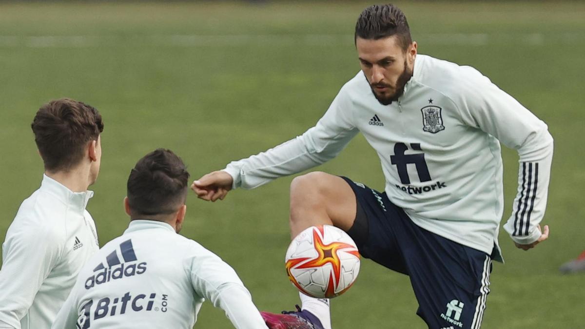 La selección toma contacto con el césped de Riazor la víspera del amistoso ante Islandia