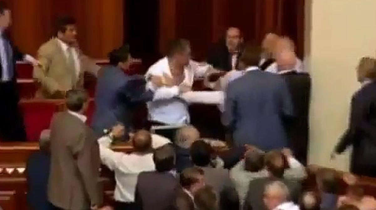 Els diputats debatien sobre l’ús oficial del rus.