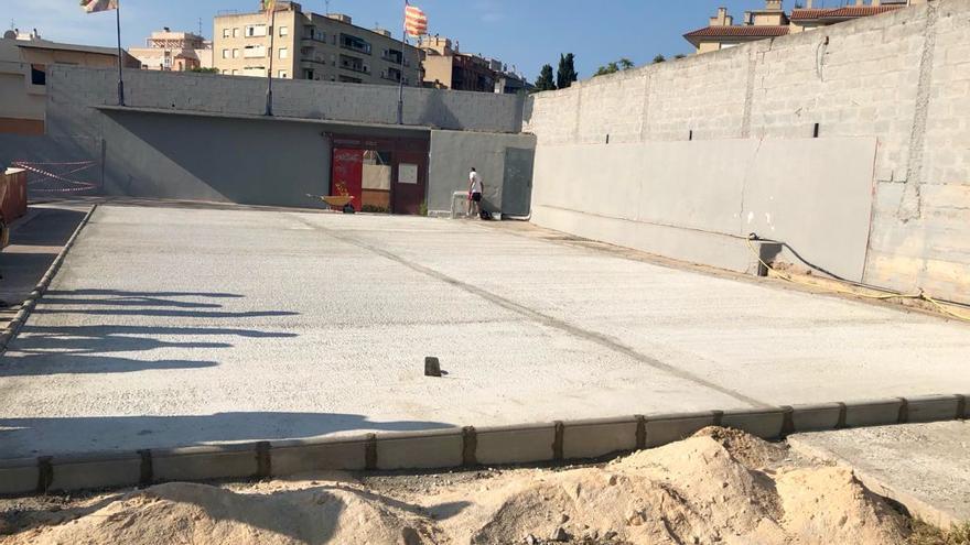 El ayuntamiento de Palma construye una pista de fútbol 3x3 en el Miquel Nadal