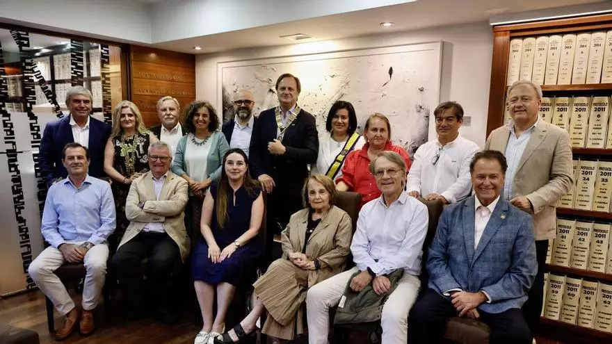Carlos Cortiñas, nuevo presidente de los rotarios de Gijón, que suma socios: "Debemos aligerar las formas y centrarnos en la acción"