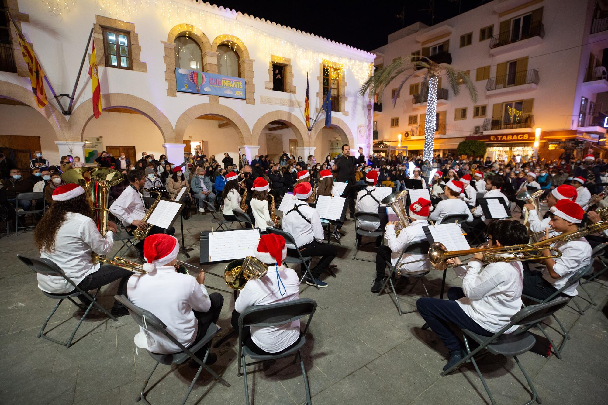 Encendido de las luces de Navidad en Santa Eulària