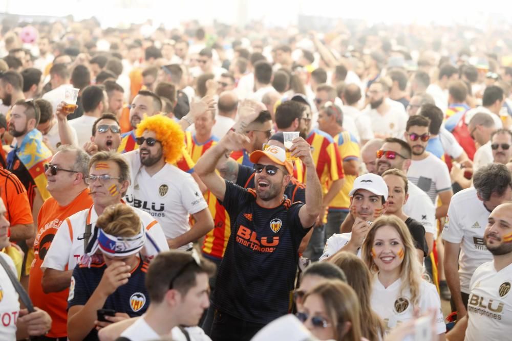 Fan Zone del Valencia CF en Sevilla