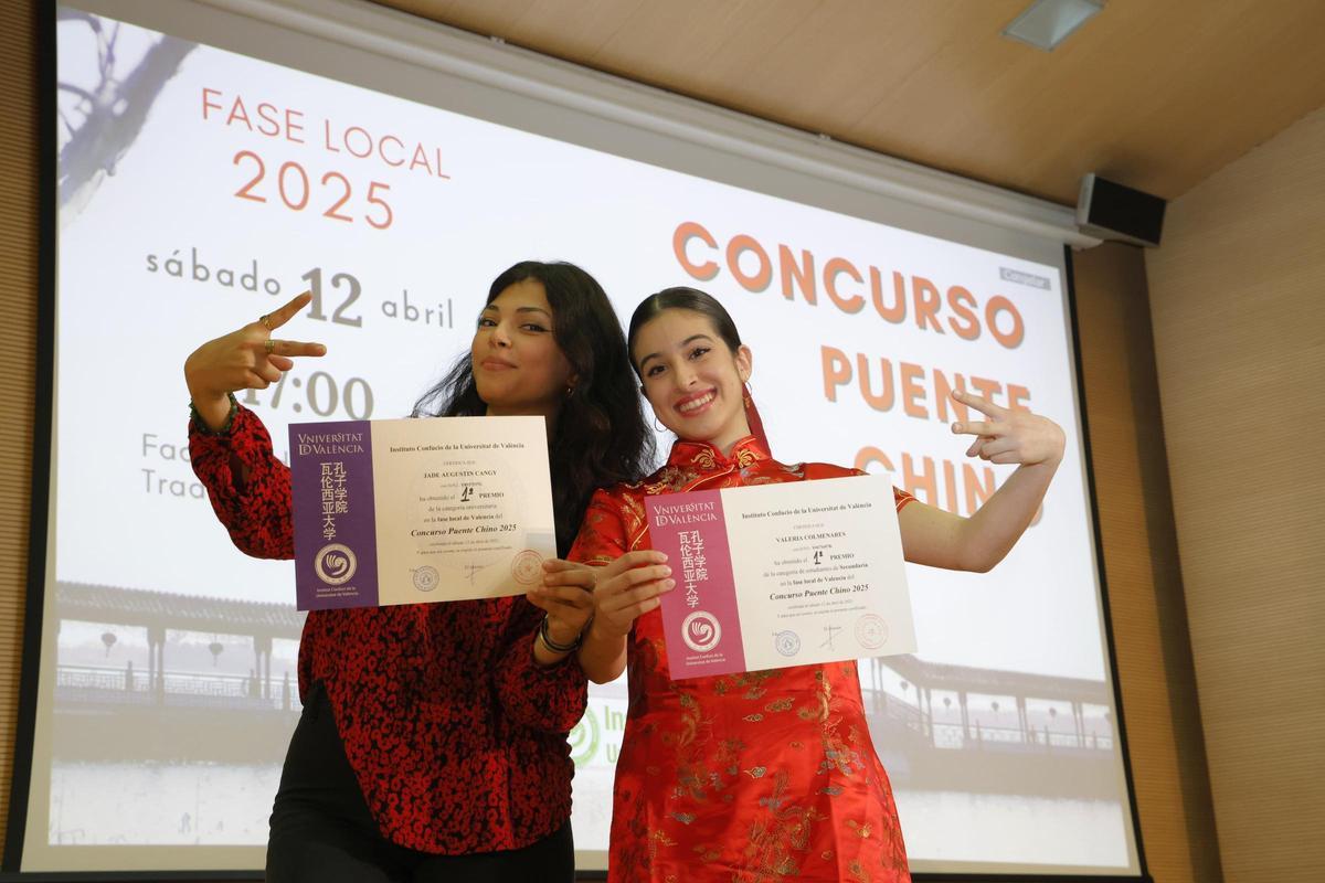 Jade Augustin Cangy y Valeria Colmenares, vencedoras en secundaria y categoría universitaria.