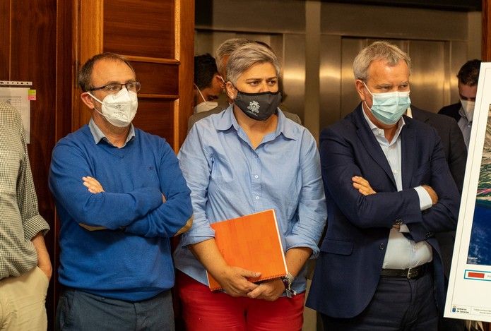 Reunión en La Palma de Torres con la ministra de Transporte y con el titular del Cabildo