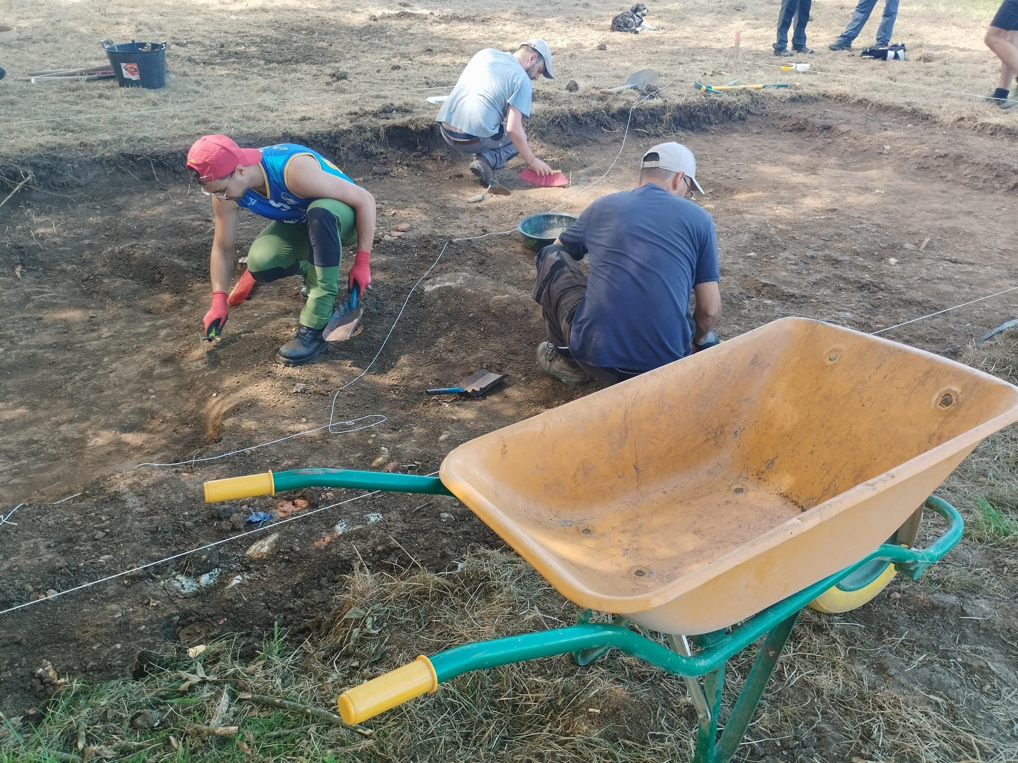 Así ha sido la primera jornada de excavación en Lucus Asturum este 2023