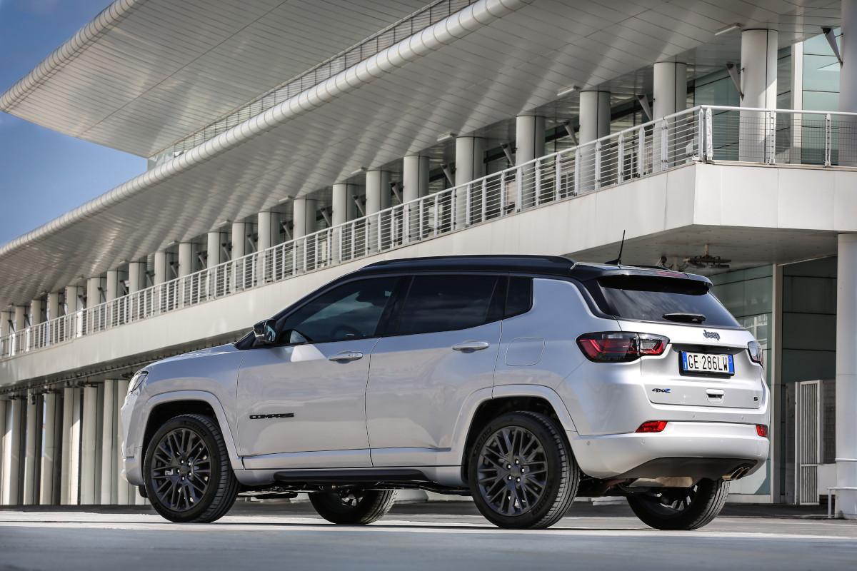 El Jeep Compass también cuenta con una oferta especial. Puede adquirirse por 280 euros al mes con la promoción Jeep &amp; Go Renting
