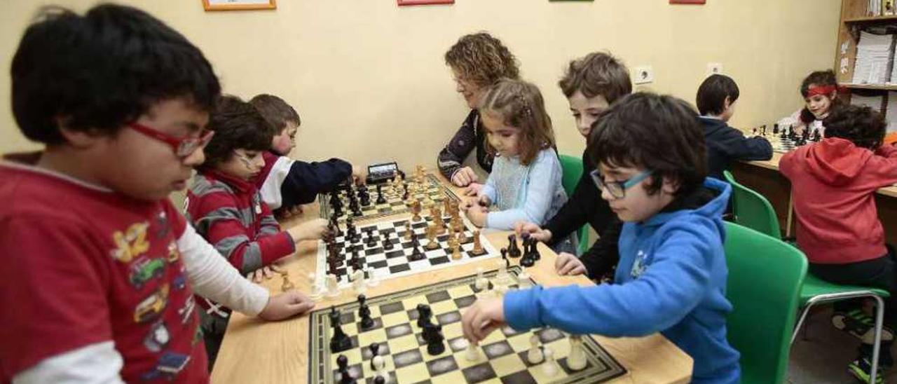 El ajedrez avanza en el tablero educativo - Faro de Vigo