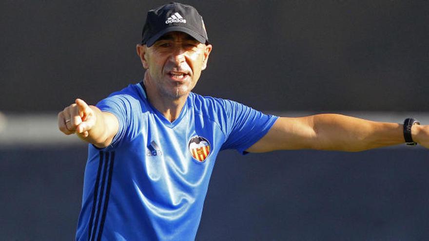 Ensayo contra el calor en Mestalla