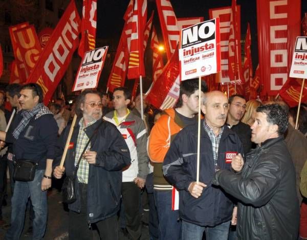 Nueva marcha contra los recortes del Gobierno en Zaragoza