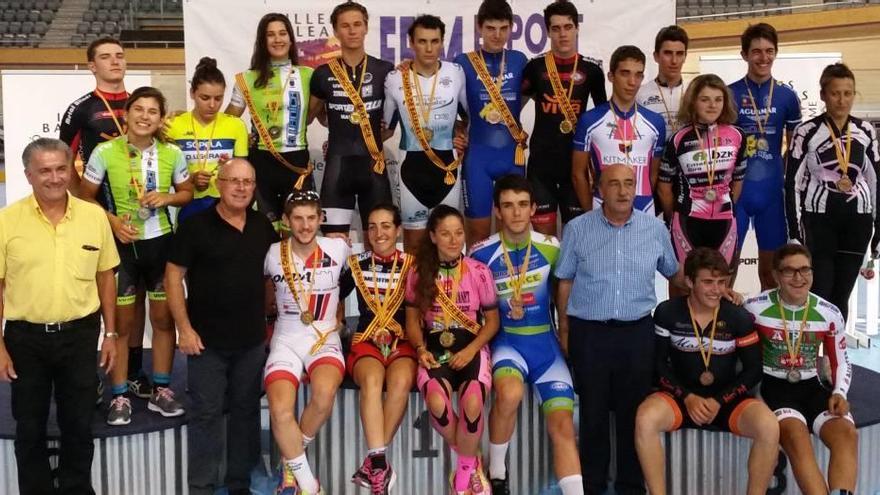 Podio general de la primera jornada del Campionat de les Illes Balears de ciclismo en pista.