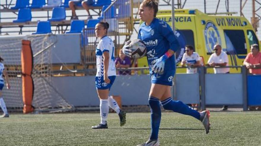 Noelia Ramos se enfrentará a uno de sus exequipos, el Sevilla. | | UDG TENERIFE