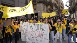 Catalunya afronta 17 dies de vaga de professors entre el maig i el juny: cinc per escola