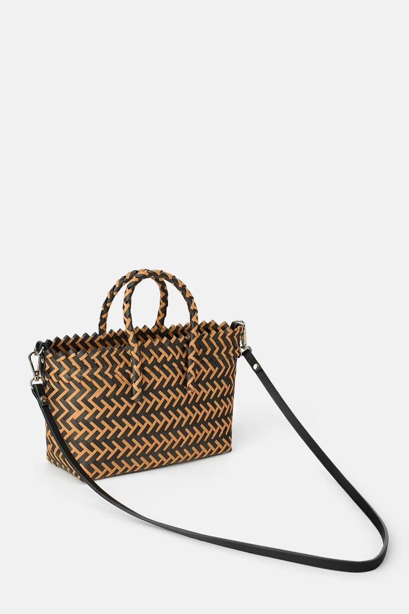 Bolso de Zara trenzado