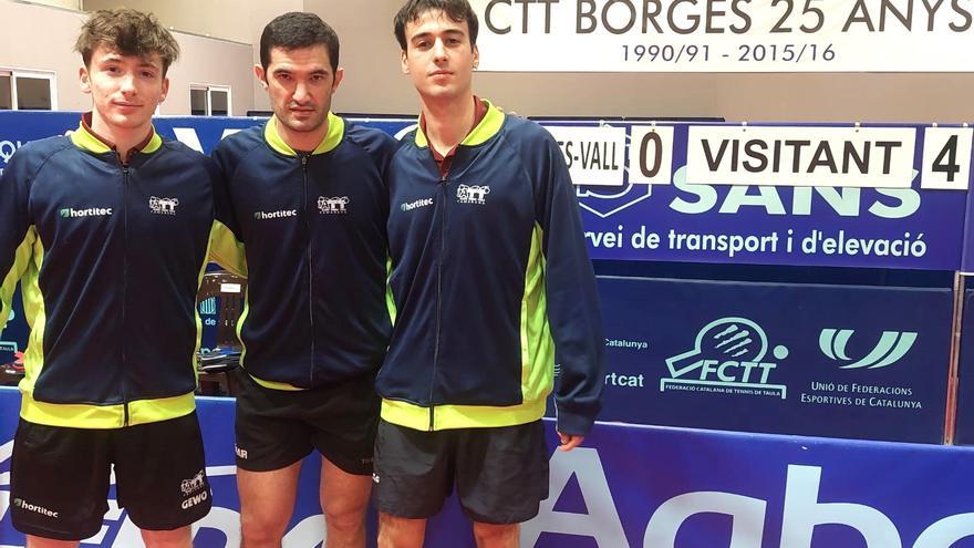 El Alzira Tenis Taula se aleja del descenso con un triunfo arrollador ante el Borges