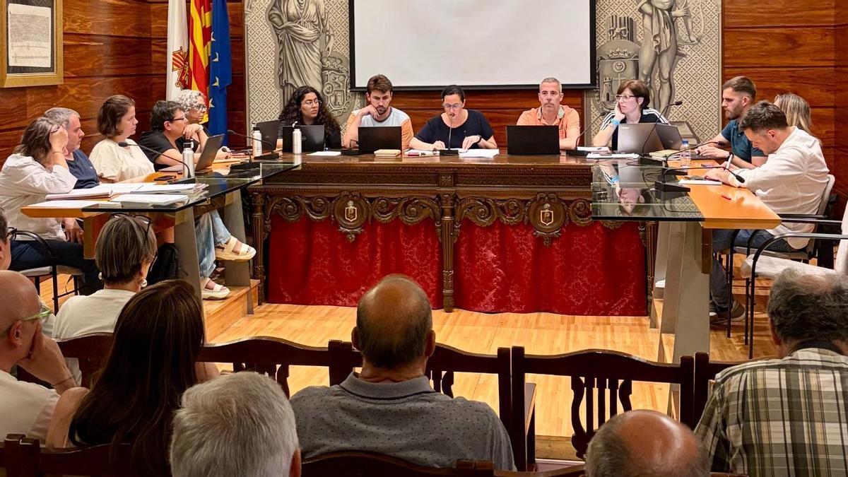 L’alcaldessa i regidors de Solsona durant el Ple d’aquest dijous al vespre