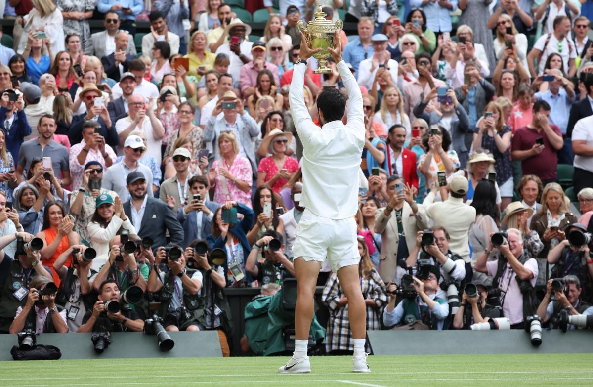 Alcaraz, campeón de Wimbledon ganando a Djokovic en una final épica