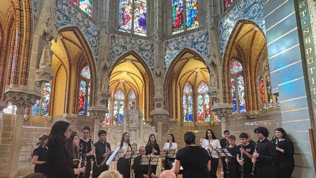 La música hermana a Toro con Astorga durante un encuentro de alumnos de clarinete