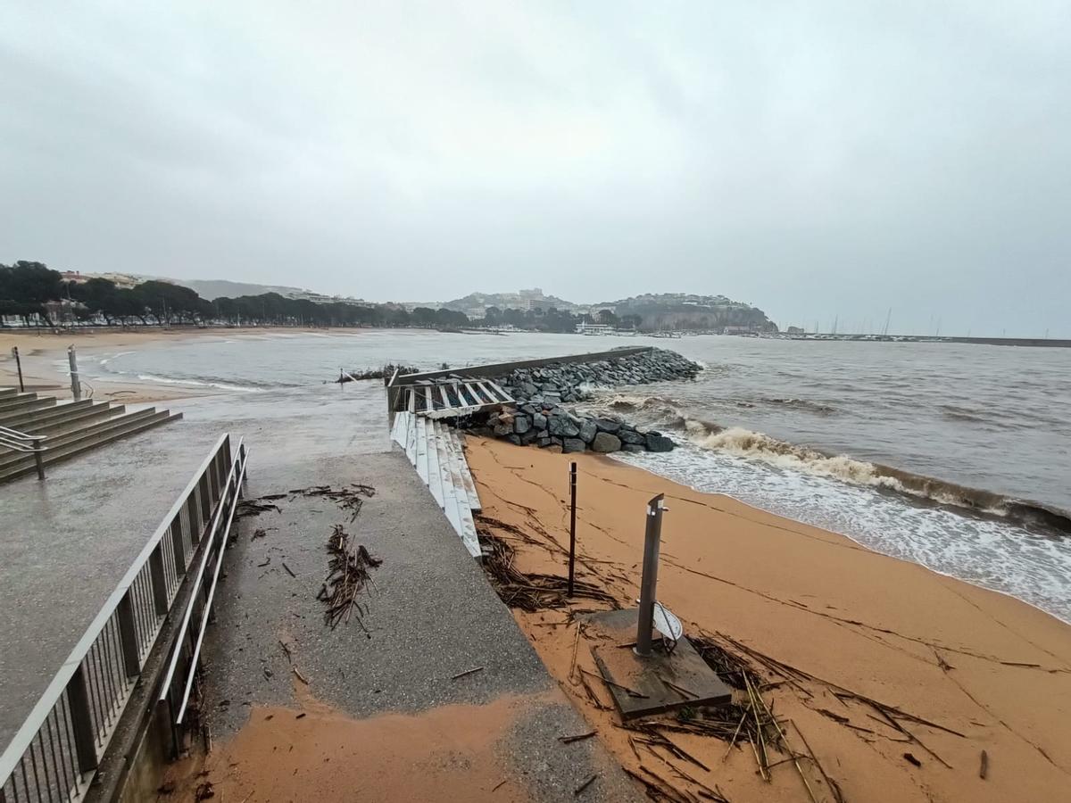 Les fotos dels efectes de la llevantada a les comarques gironines