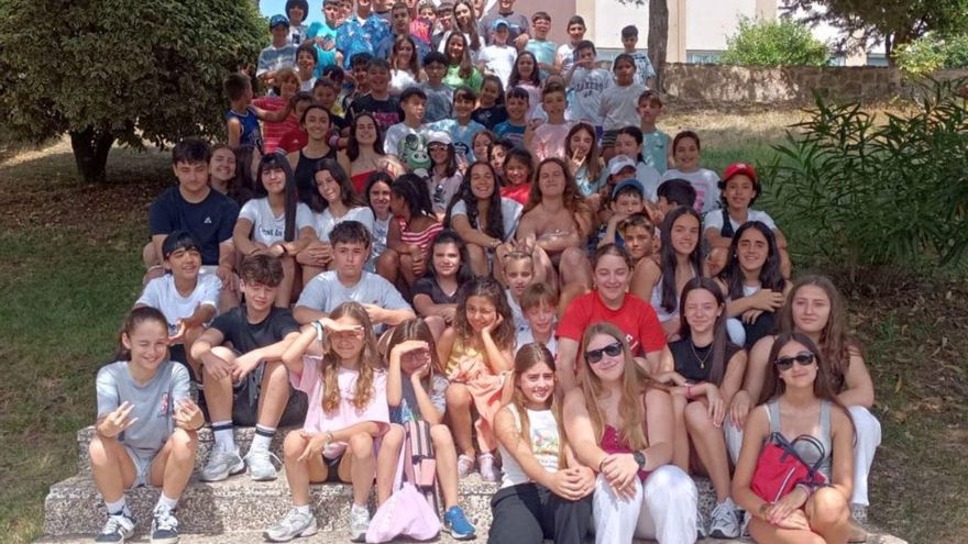 Participantes en la convivencia musical. |  FDV