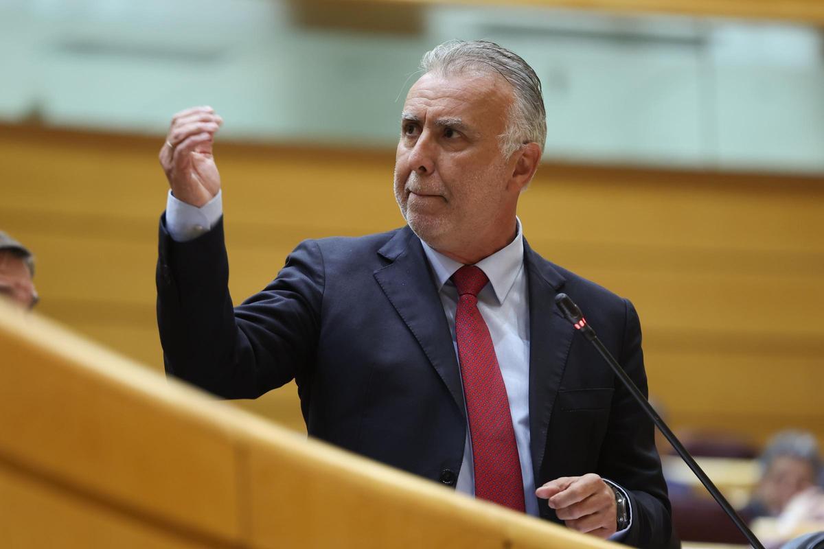 Ángel Víctor Torres, ministro de Política Territorial y Memoria Democrática.