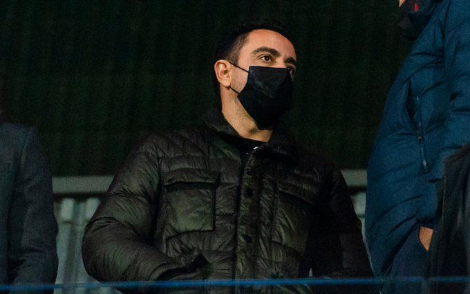 Xavi, en el palco del Estadi Johan Cruyff asistiendo al partido del Barça B.