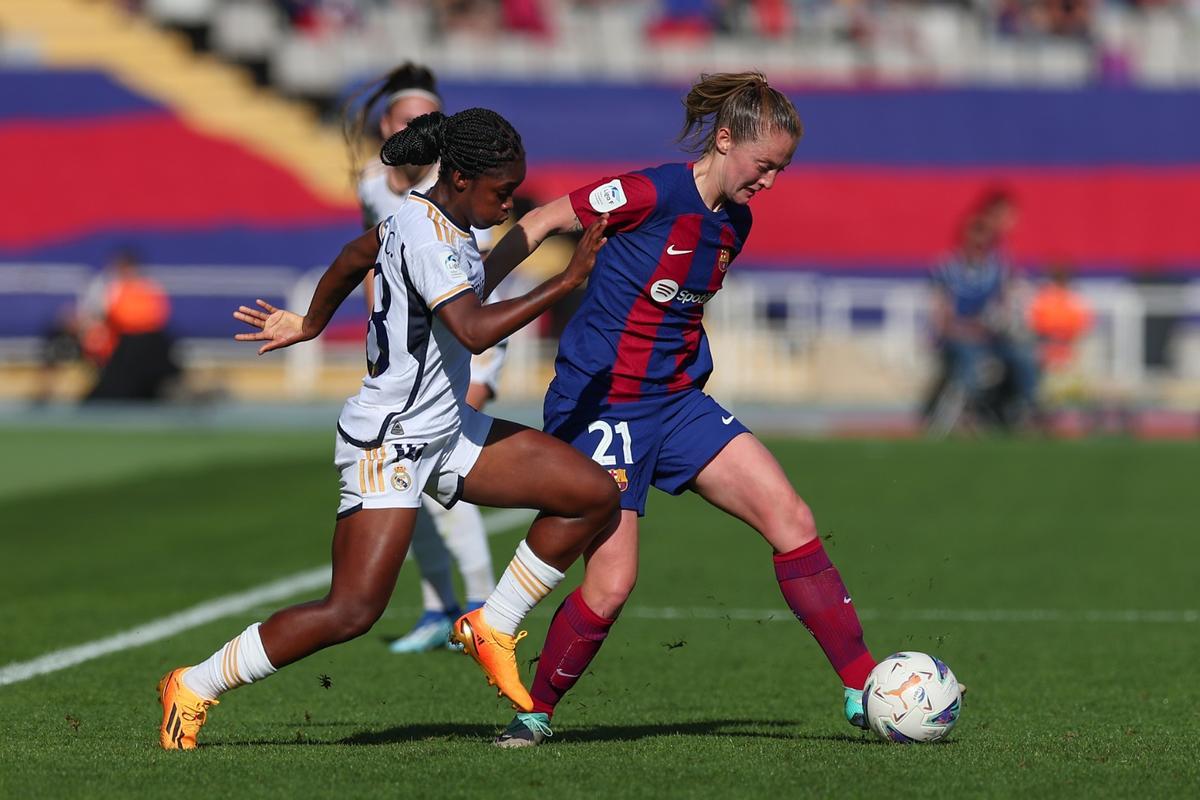 Las mejores imágenes del clásico Barcelona - Real Madrid femenino