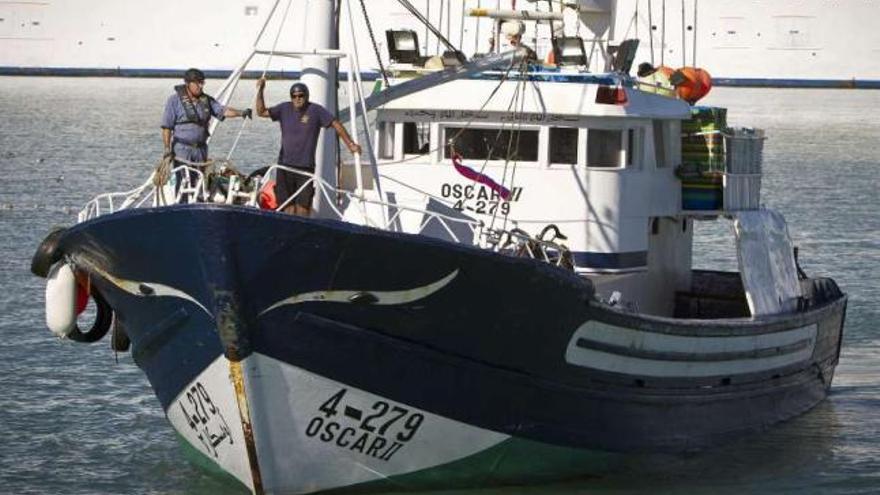 Cae un barco marroquí con destino a Galicia con 10 toneladas de hachís