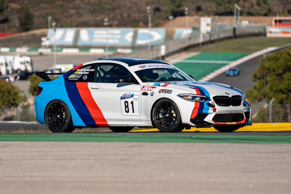 Nerea Martí, con el coche de BMW España Motorport