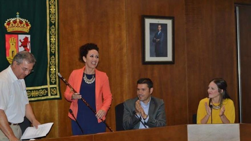 La alcaldesa Ana Berlanga en su toma de posesión