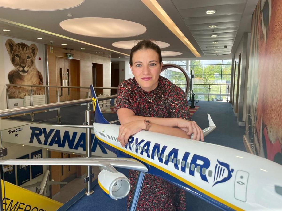 Elena Cabrera es portavoz de la compañía Ryanair para España y Portugal