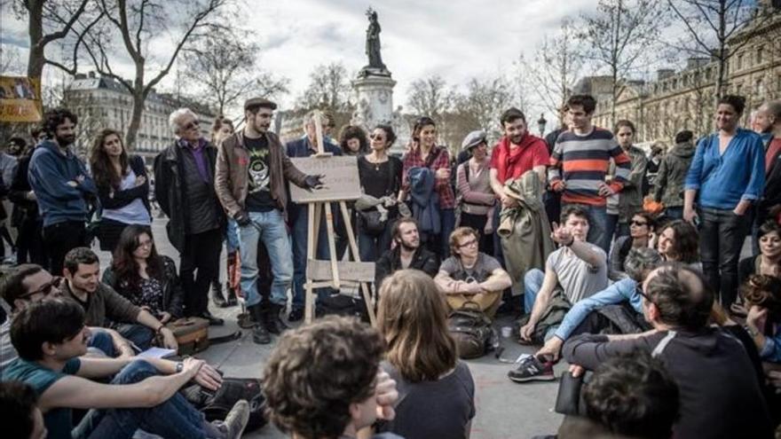 El 15M a la francesa reúne a miles de jóvenes en París por cuarta noche consecutiva