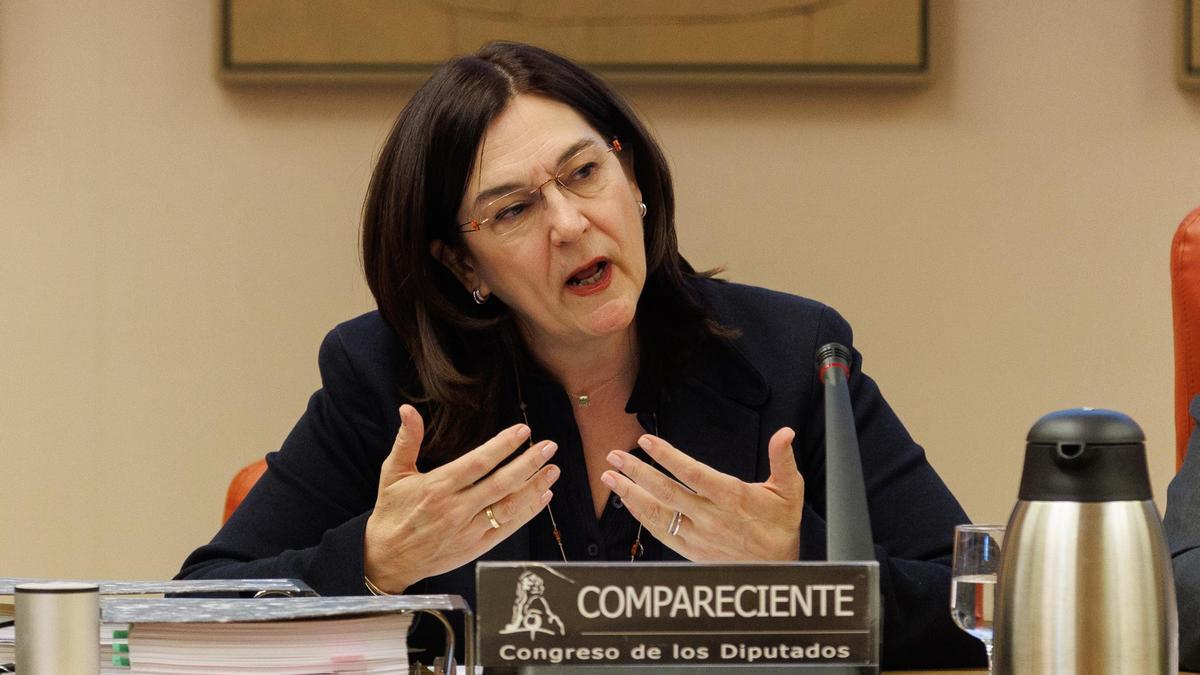 La presidenta de la Comisión Nacional de los Mercados y la Competencia, Cani Fernández Vicién, comparece durante una Comisión de Asuntos Económicos y Transformación Digital, en el Congreso de los Diputados