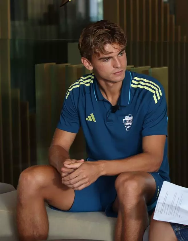 Nico Paz, jugador del Como: "El Tenerife ha marcado mi vida y veo todos sus partidos"