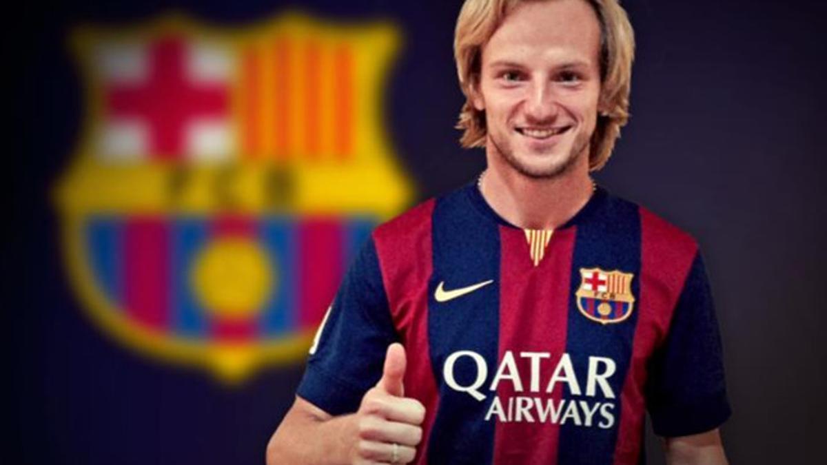 Rakitic posando con la camiseta del Barça.