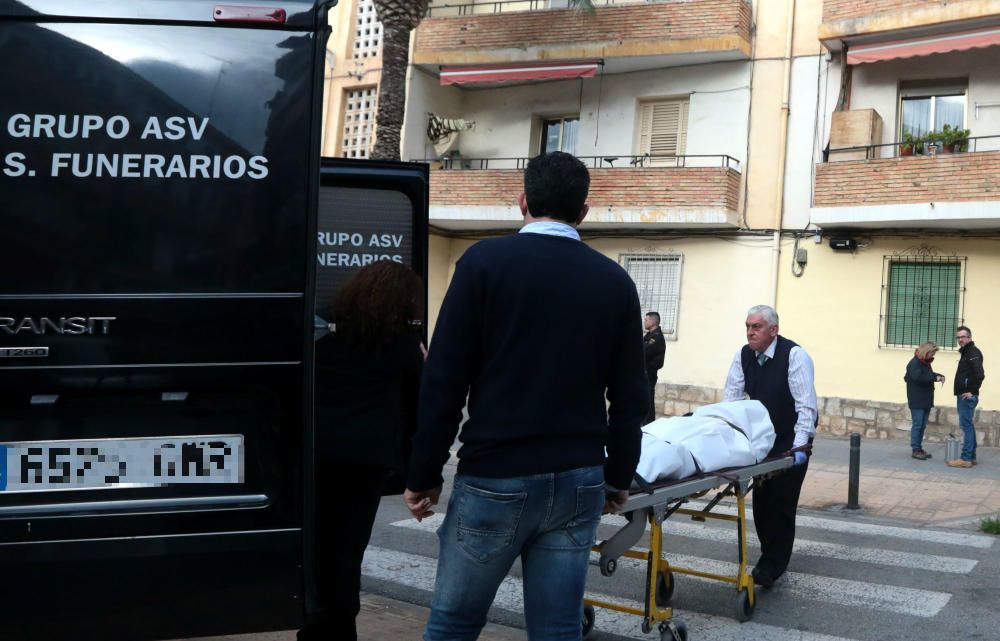 Un muerto en el incendio de una casa de Benidorm