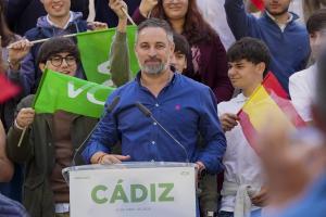 Santiago Abascal llama mierda a Sánchez y rata a Marlaska