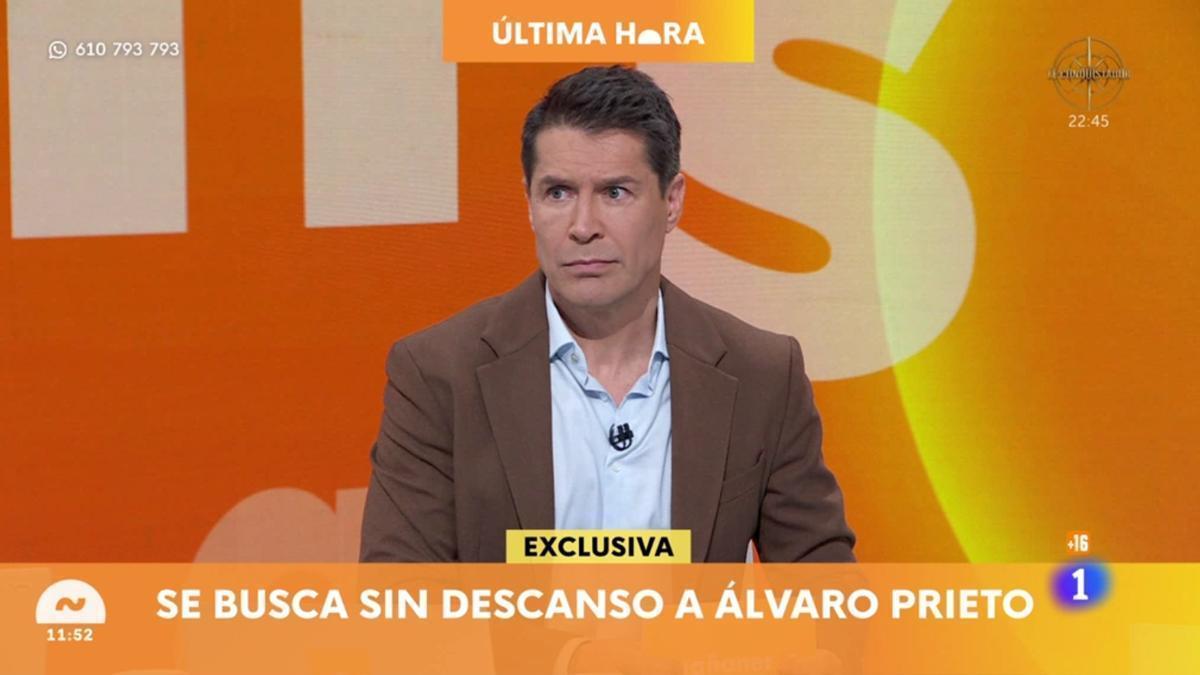 Un reportero de TVE encuentra en directo el cadáver de Álvaro Prieto entre dos vagones