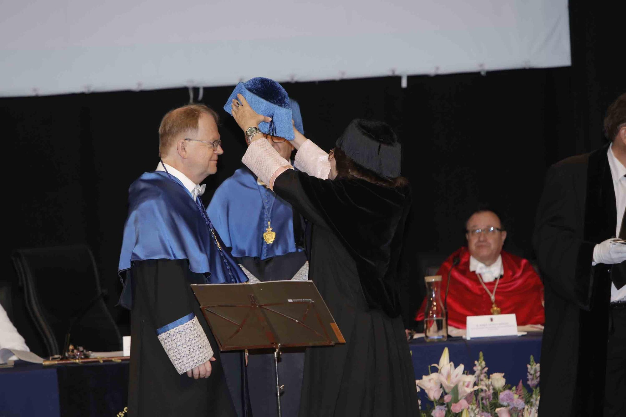 Investidura como doctores honoris causa de la UA al profesor de Matemática Aplicada Joachim Rosenthal, y al profesor emérito de la Universidad de València, Antoni Ferrando Francés