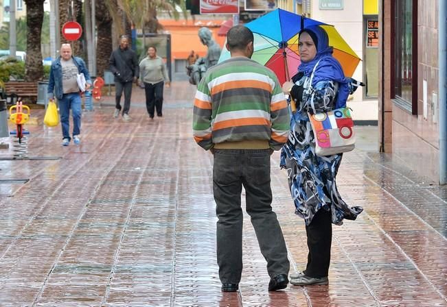 LLUVIA VECINDARIO