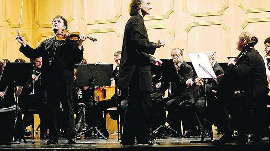 Concierto en el Filarmónica de la orquesta eslovaca «Sinfonietta           de Zilina»