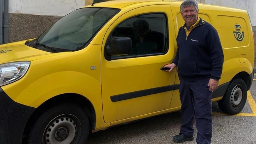 Un cartero rural de Cala Millor encabeza el número de operaciones a domicilio en Balears