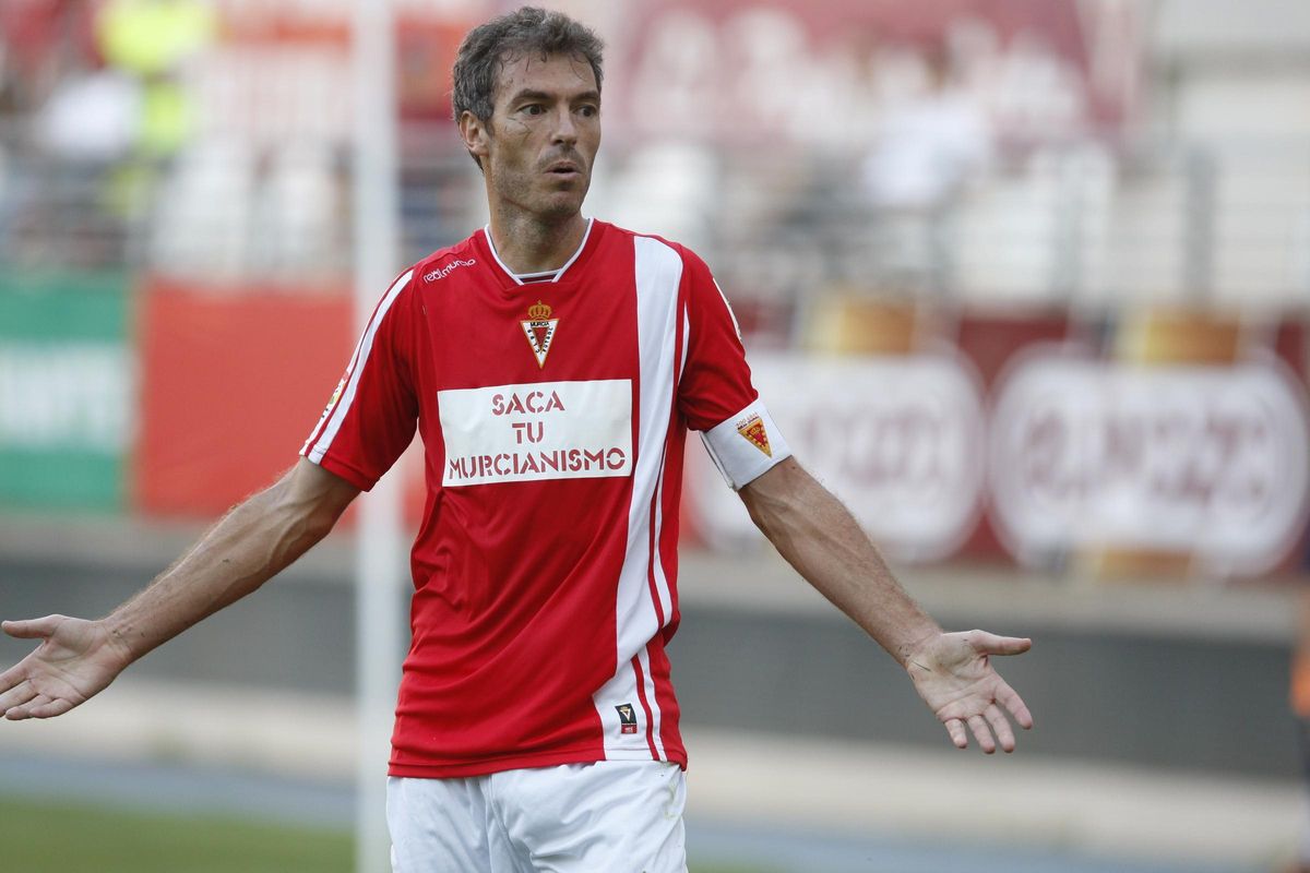 Richi, durante la temporada 2010-2011 en Segunda B.