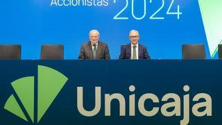 Manuel Azuaga, en su despedida de Unicaja: "Podemos hoy vislumbrar un futuro como proyecto empresarial autónomo e independiente"