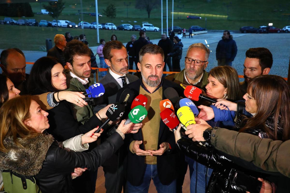 El líder de Vox, Santiago Abascal, este lunes en Ávila.