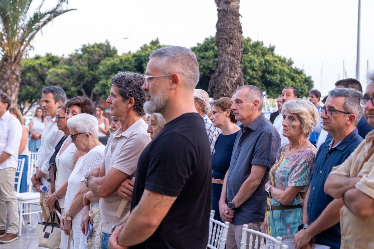 Prohens homenajea a las víctimas de los bombardeos republicanos sobre Palma en un acto sin Memòria de Mallorca