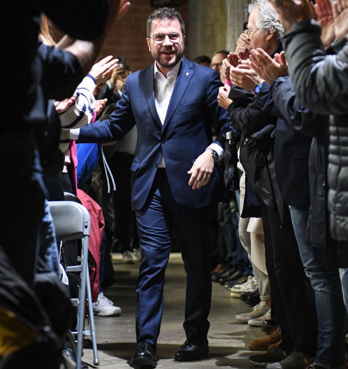 Aragonès obre foc contra Junts al territori de l’expresident