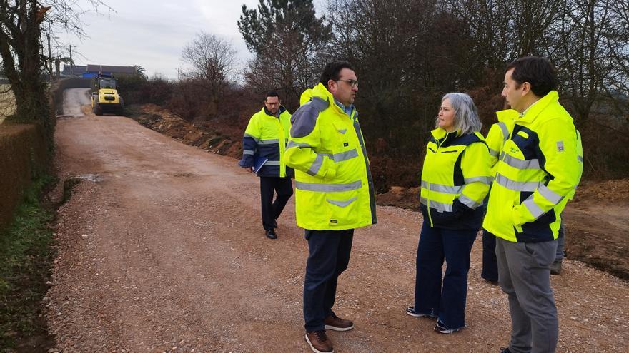 El Ayuntamiento de Llanera invierte más de 400.000 euros en el acondicionamiento de caminos en Pruvia y Lugo